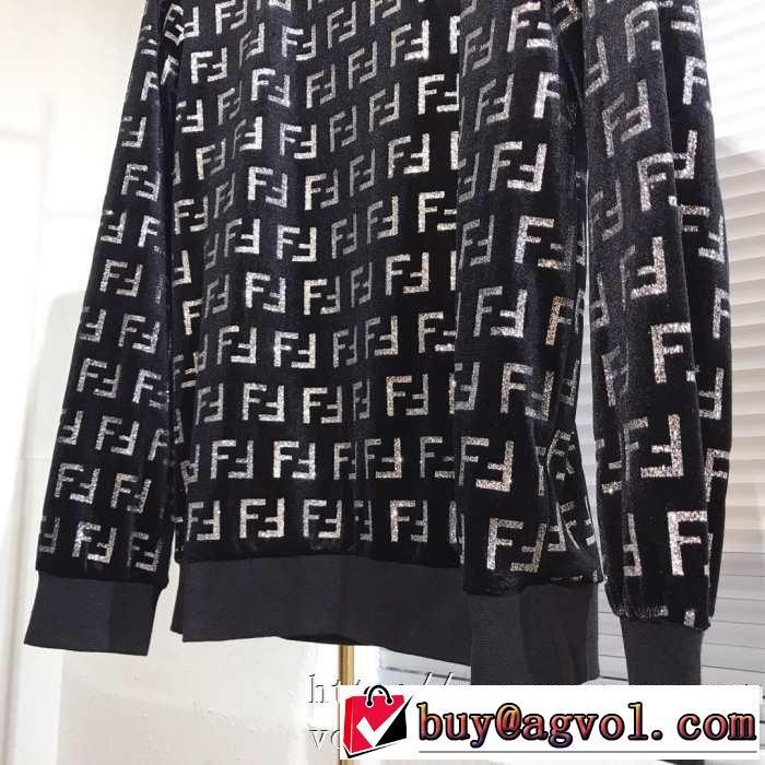 2019-2020秋冬のファッション 今年の秋冬のトレンド激安セール フェンディ FENDI 長袖Tシャツ
