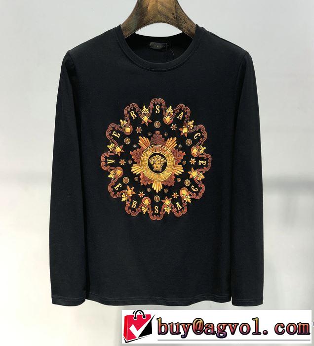 【2019年】夏のファッション 春夏のトレンドアイテム ヴェルサーチ VERSACE 長袖Tシャツ 2色可選