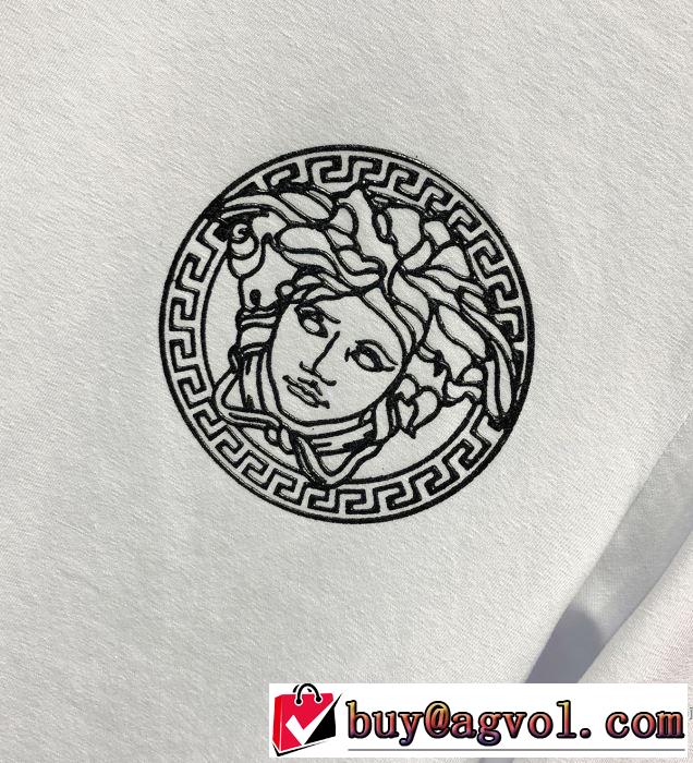 クラシカルな雰囲気 《2019年》今、注目のストリート ヴェルサーチ VERSACE 長袖Tシャツ 2色可選