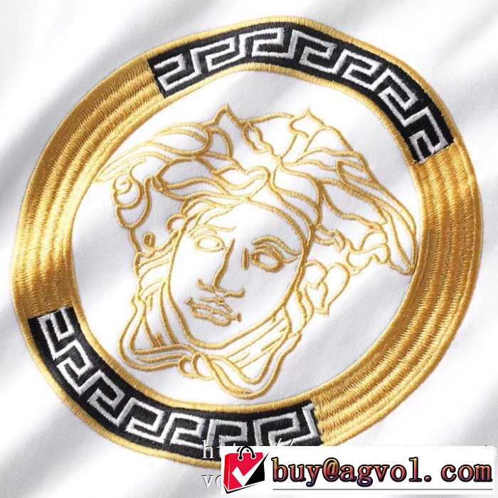 ヴェルサーチ VERSACE 長袖Tシャツ 2色可選 トレンド入り確実最新コレクション 2020秋冬流行ファション