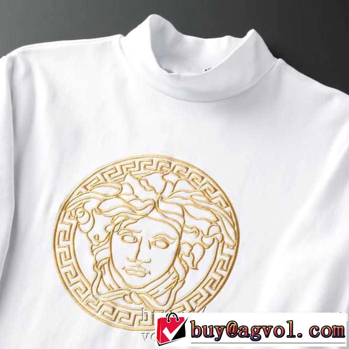 2019秋冬最重要アイテム ヴェルサーチ VERSACE 長袖Tシャツ 2色可選 おしゃれでおすすめ今季トレンド
