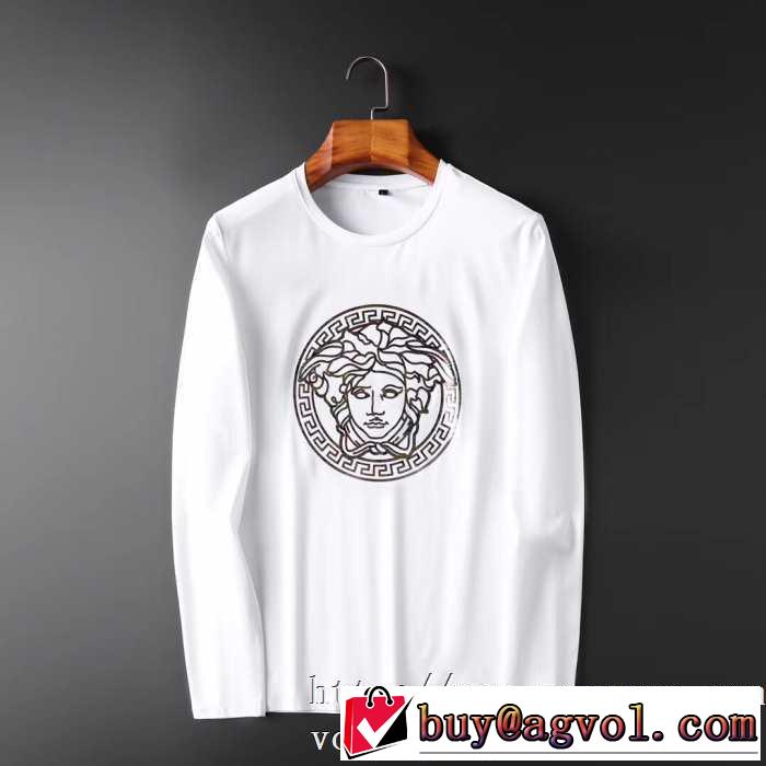 2019秋冬トレンドアイテム 人気ファッション雑誌でも掲載 ヴェルサーチ VERSACE 長袖Tシャツ 2色可選