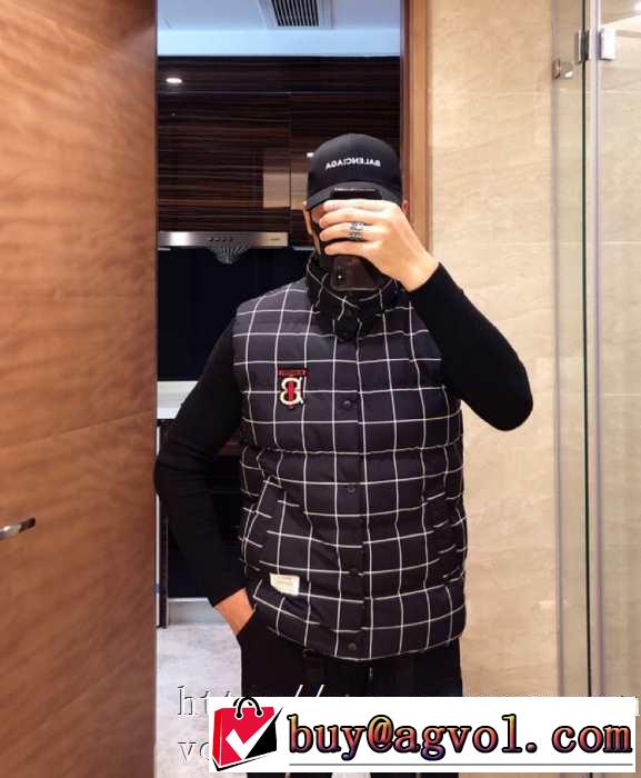 バーバリー 2019秋のファッショントレンドはこれ BURBERRY 大人かわいい秋冬コーデを楽しみ ダウンジャケット メンズ  おしゃれ度アップ秋冬コレクション