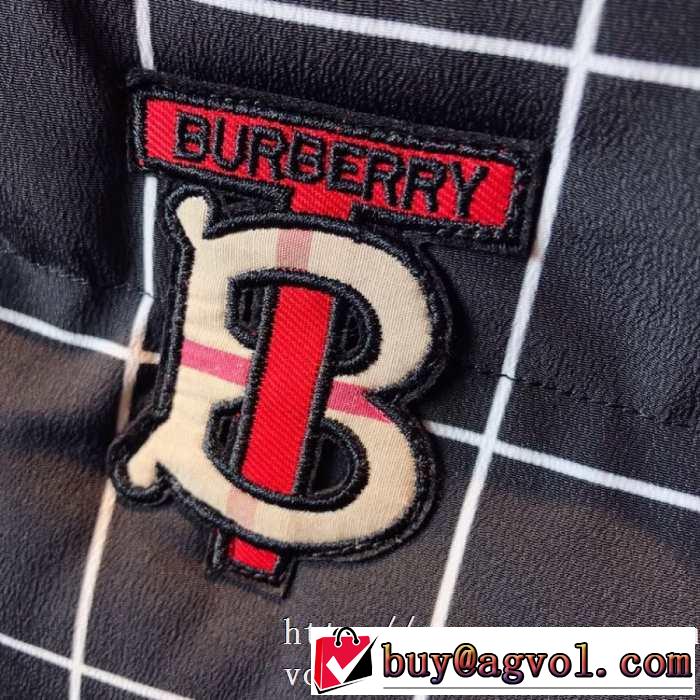 バーバリー 2019秋のファッショントレンドはこれ BURBERRY 大人かわいい秋冬コーデを楽しみ ダウンジャケット メンズ  おしゃれ度アップ秋冬コレクション