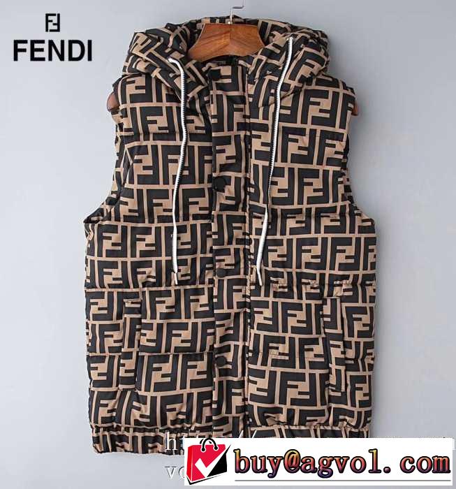 2019?2020秋冬流行色紹介 ダウンジャケット メンズ 最新秋冬トレンドをチェック フェンディ FENDI 秋冬流行りファション