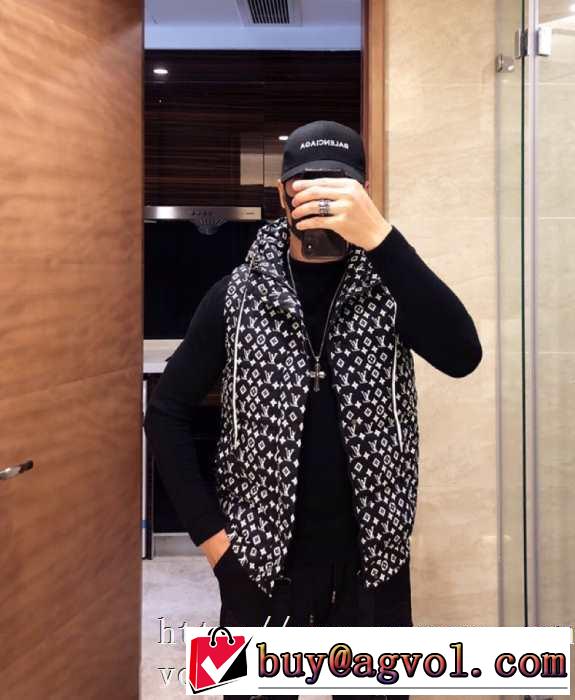 2色可選 秋冬ファッションコーディネート ルイ ヴィトン 最新トレンドコーデおすすめ LOUIS VUITTON 最重要！2019秋冬トレンド  メンズ ダウンジャケット