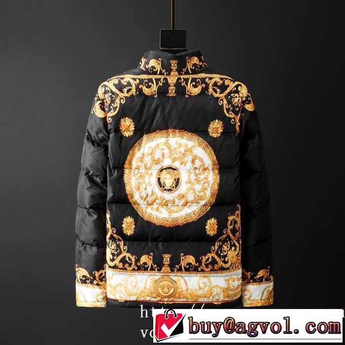 ヴェルサーチ 素敵続くトレンド VERSACE 2019秋冬トレンドデザイン メンズ ダウンジャケット 今年注目すべき秋冬ファッション