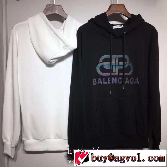 大人かわいい秋冬コーデを楽しみ 2019トレンドファッション新品 バレンシアガ BALENCIAGA パーカー 2色可選
