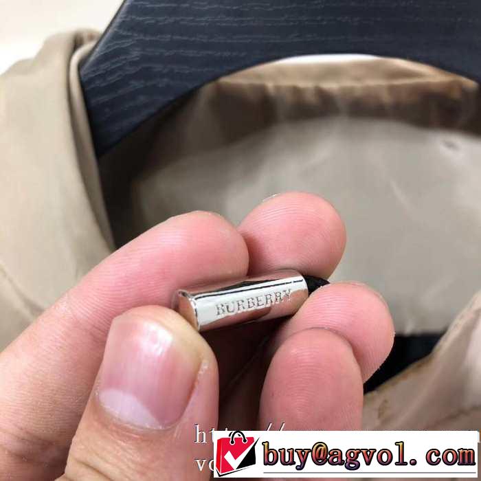 毎日はちょっとイイ秋冬新品 【最新】2019年秋冬のトレンド速報 バレンシアガ BALENCIAGA パーカー