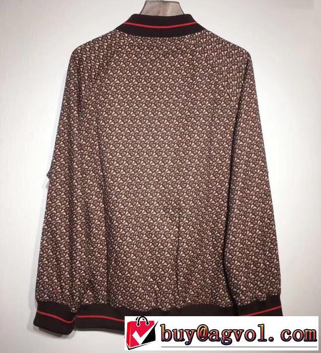 バーバリー BURBERRY  ハーフコート トレンド入り確実最新コレクション 【最新】2019年秋冬のトレンド速報