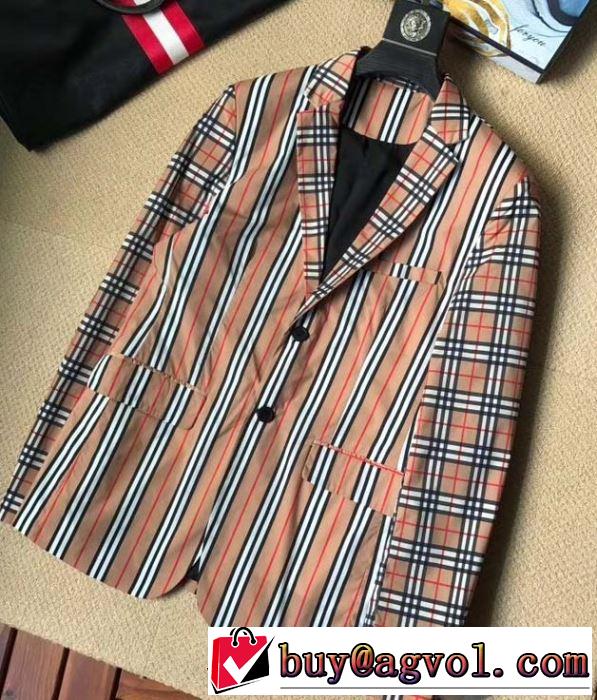 おススメの秋冬アイテムをCHECK ハーフコート 2019トレンドファッション新品 今季トレンドをうまく取り バーバリー BURBERRY 