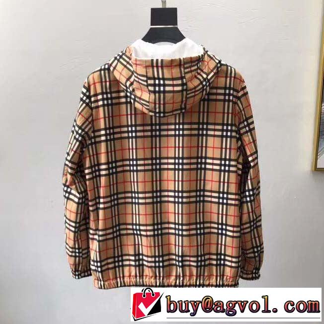 2019-20秋冬トレンドファッション ハーフコート バーバリー秋冬流行りファション BURBERRY 最新秋冬トレンドをチェック