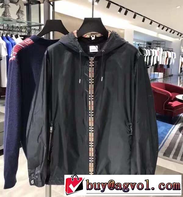 おしゃれに秋を迎えるために ハーフコート バーバリー2019トレンドカラー秋冬セール  BURBERRY 人気ブランドの秋冬新色