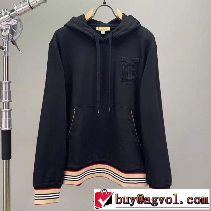 パーカー  一番おしゃれ秋冬トレンド バーバリー おしゃれさんはいち早く取り BURBERRY 2019秋、イチオシ上品 