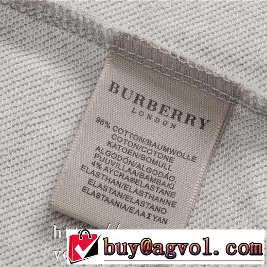 バーバリー BURBERRY プルオーバーパーカー 3色可選 大人かわいい秋冬コーデを楽しみ 最重要！2019秋冬トレンド