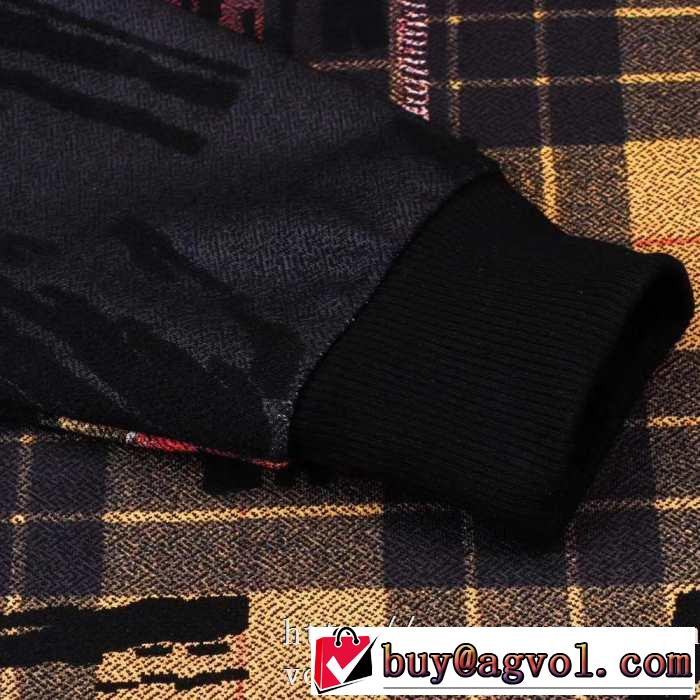 バーバリー BURBERRY プルオーバーパーカー ファッショントレンドを早速チェック 2019秋冬最重要アイテム