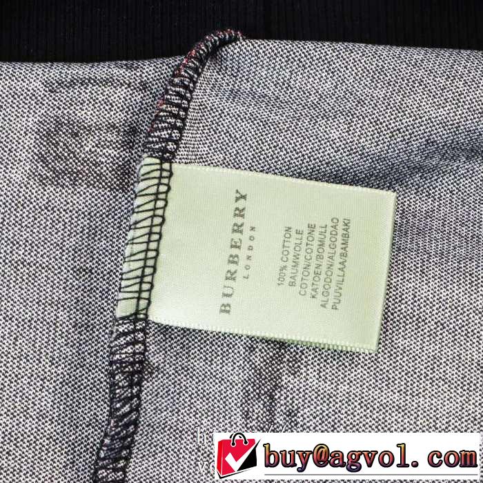 バーバリー BURBERRY プルオーバーパーカー ファッショントレンドを早速チェック 2019秋冬最重要アイテム