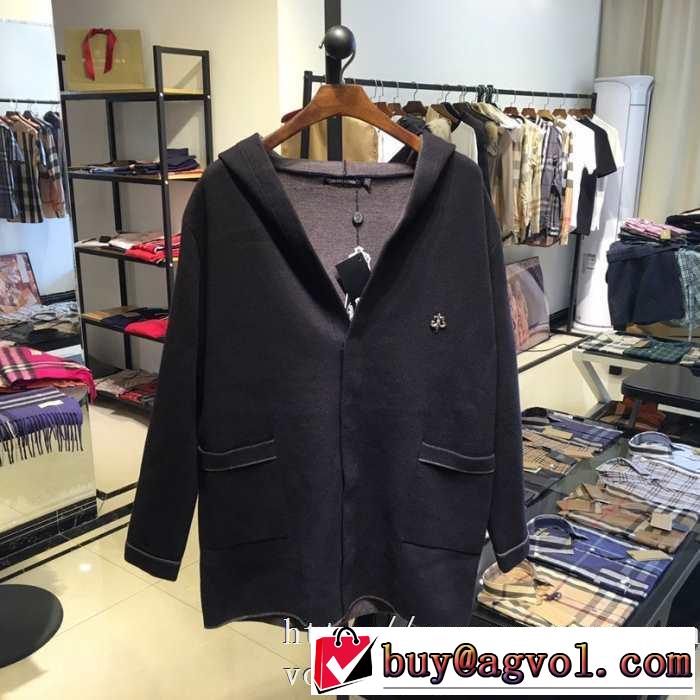 秋冬にピッタリ新作 おすすめ クロムハーツ コートメンズCHROME HEARTS 高級素材絶妙な着こなし カジュアルコーデ