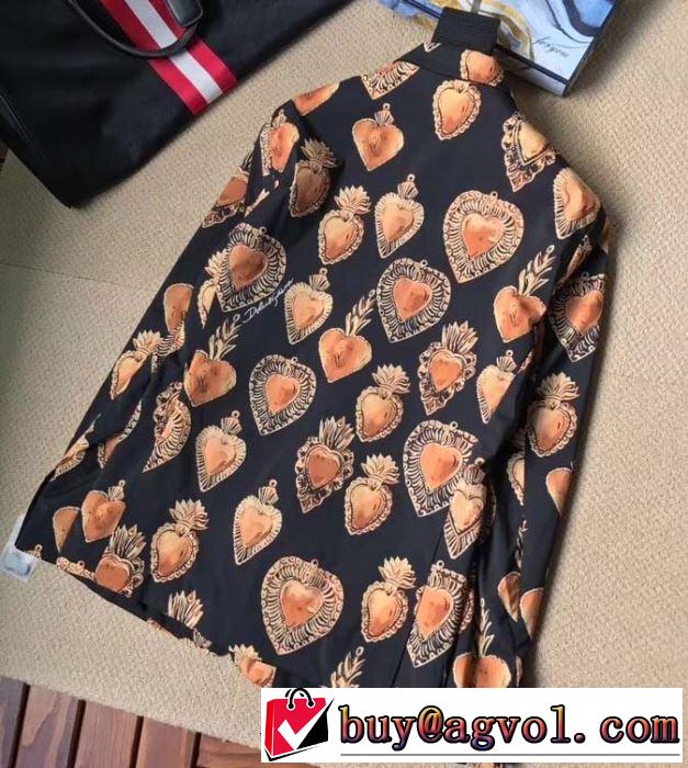 秋服コーデ2019年版  ハーフコート大胆なチェックの人気トレンド ドルチェ＆ガッバーナ秋にはやる最新作を先取り Dolce&Gabbana