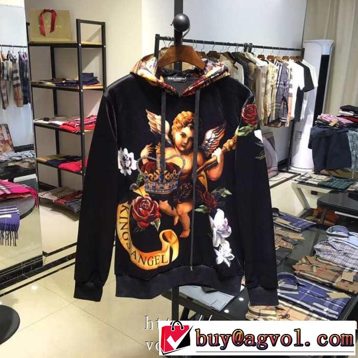 オススメトレンド秋冬コーデDolce&Gabbana KINGプリントドルガバコピー通販スウェットシャツ華やかな印象好評品