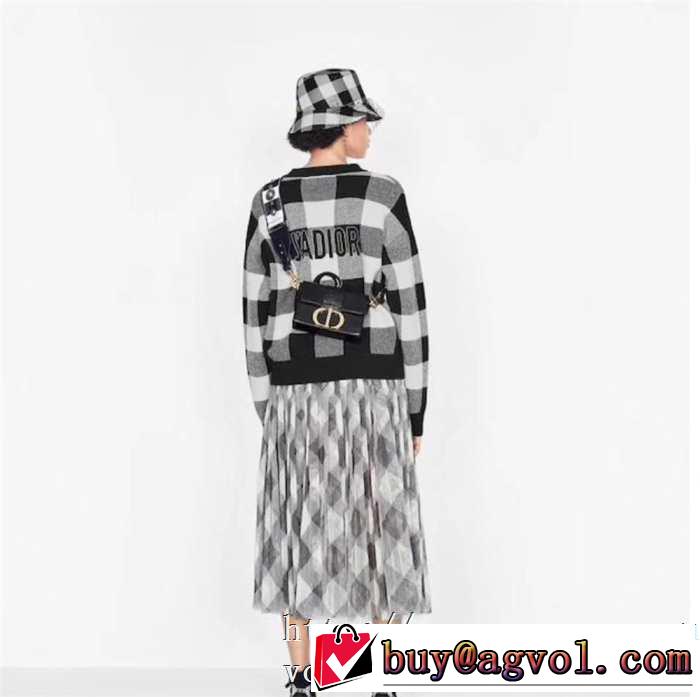 秋冬定番オシャレコーデ Dior J'Adior8ニットセーターレディースクルーネックディオールスーパーコピー通販着回し力抜群