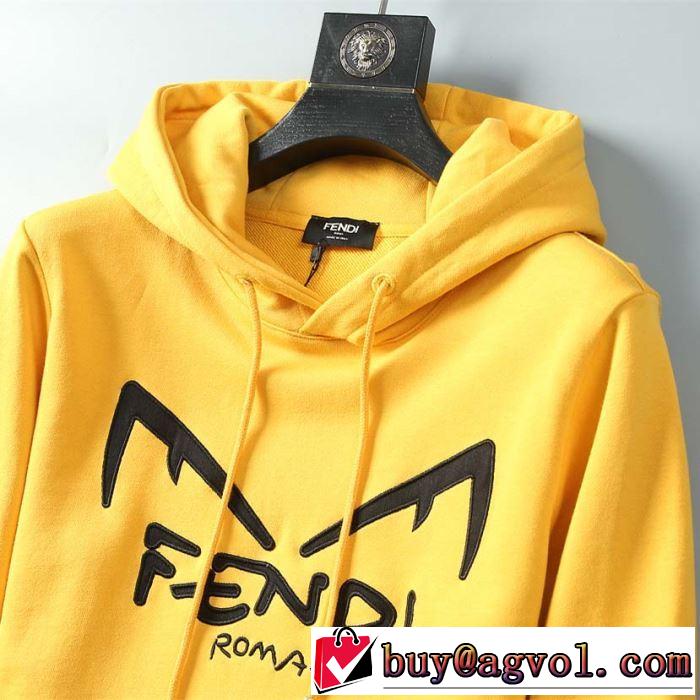 パーカー 秋冬もちろん主役級 フェンディ 大人かわいい秋冬コーデを楽しみ FENDI 2019秋のファッショントレンドはこれ 3色可選