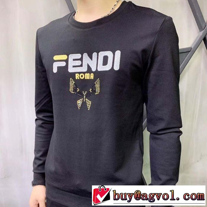秋ファションのトレンド フェンディ 一番おしゃれ秋冬トレンド FENDI プルオーバーパーカー2019秋に注目したい おしゃれさんはいち早く取り