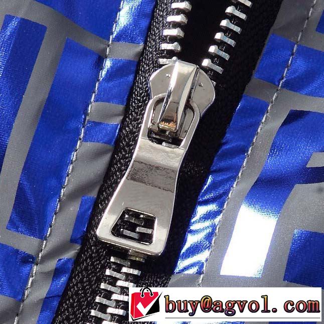更にトレンドが急上昇中 フェンディ 【2019秋冬】の注目トレンド FENDI 今季トレンドをうまく取り ハーフコート お洒落で秋冬注目トレンド