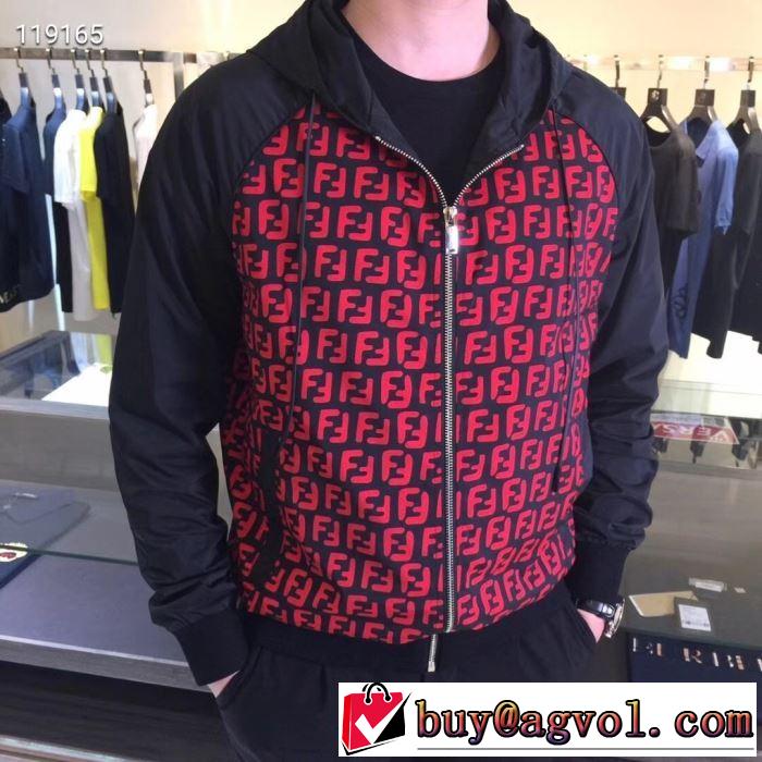 一番おしゃれ秋冬トレンド フェンディ おしゃれさんはいち早く取り FENDI 秋ファションのトレンド ハーフコート 2019秋に注目したい