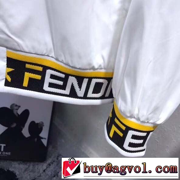 おしゃれでおすすめ今季トレンド フェンディ2019年秋冬に欠かせない FENDI おススメの秋冬アイテムをCHECK ハーフコート2色可選