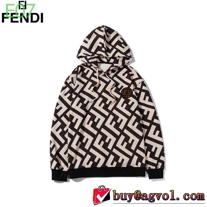 2019-20秋冬トレンドファッション フェンディ最新秋冬トレンドをチェック  FENDI パーカー 秋冬流行りファション 