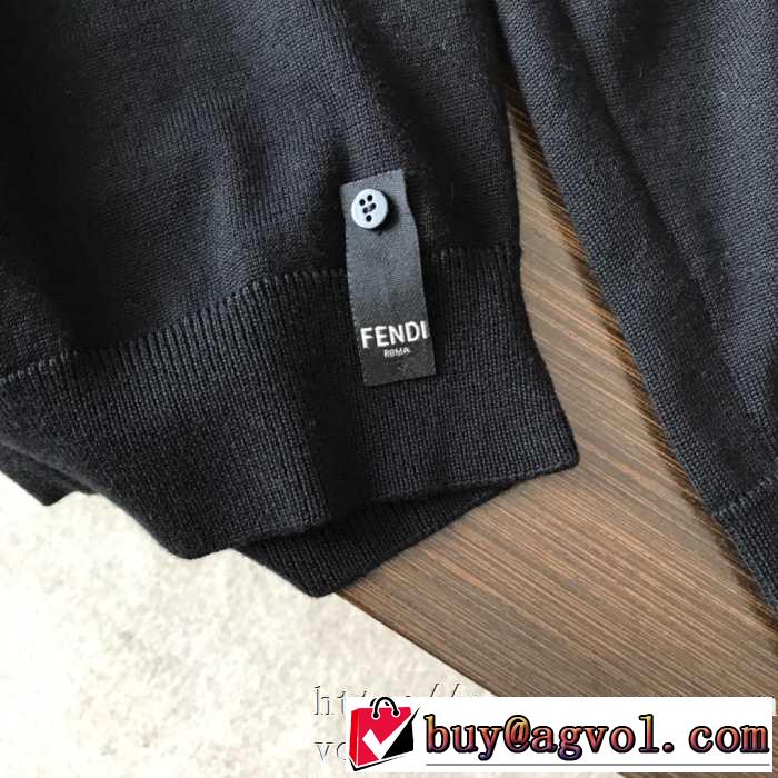プルオーバーパーカー  2019-2020秋冬のファッション ファッショントレンドを早速チェック フェンディ FENDI