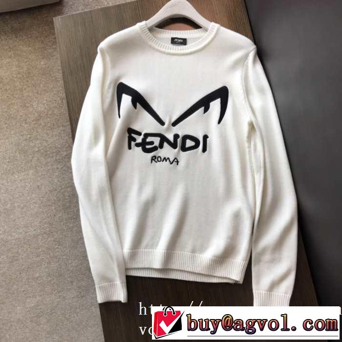 フェンディ FENDI プルオーバーパーカー 2色可選 秋冬ファッションコーディネート 2019秋に注目したい