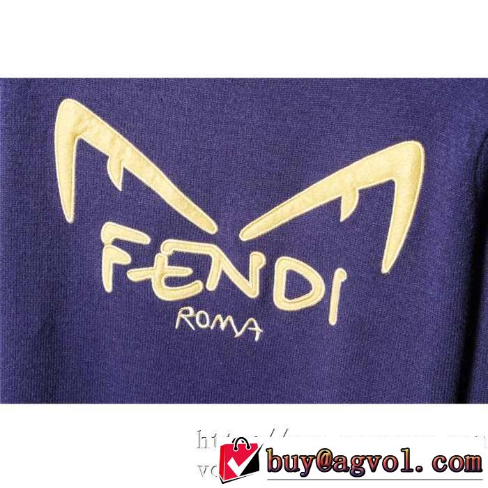 2色可選 プルオーバーパーカー 毎日はちょっとイイ秋冬新品 2019秋冬最重要アイテム フェンディ FENDI