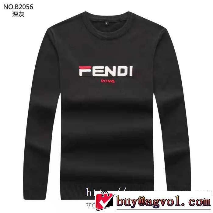 人気ブランドの秋冬新色 2019秋冬トレンドアイテム フェンディ FENDI プルオーバーパーカー 3色可選