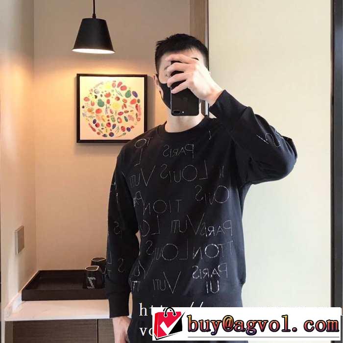 ルイ ヴィトン LOUIS VUITTON プルオーバーパーカー  2019-2020秋冬のファッション おすすめする注目トレンド