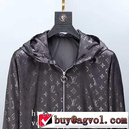ブルゾン ルイ ヴィトン LOUIS VUITTON ファッション上級者向け 2019秋のファッショントレンドはこれ