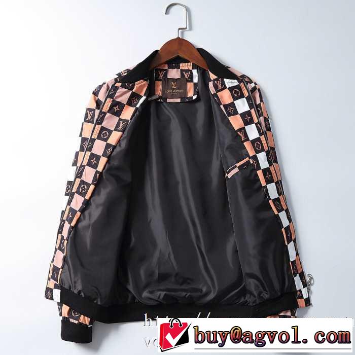 人気ブランドの新作秋冬トレンドルイ ヴィトン LOUIS VUITTON ブルゾン 秋服コーデ2019年版