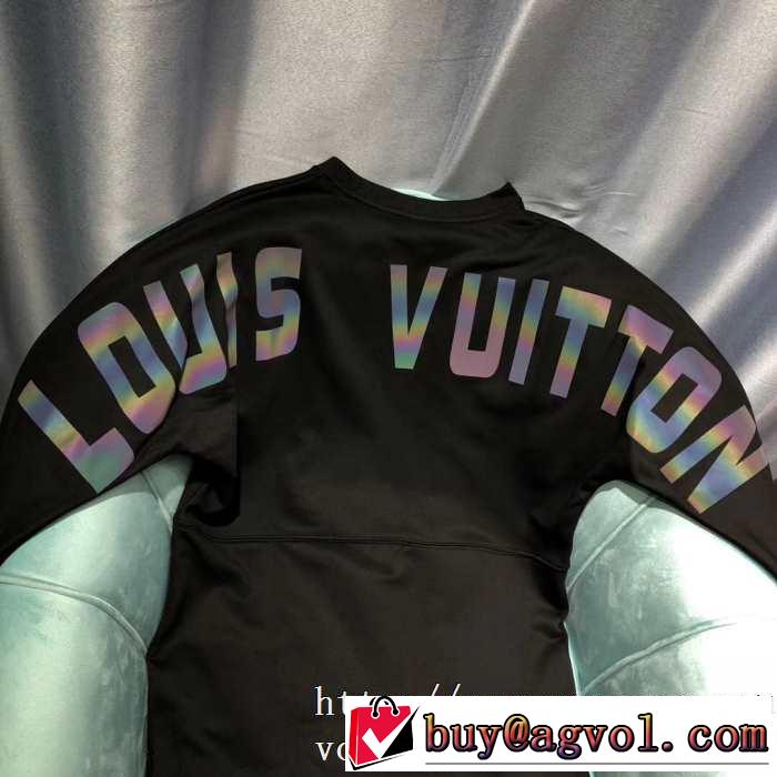 おしゃれ感度が高い秋冬トレンド 2019秋、イチオシ上品 ルイ ヴィトン LOUIS VUITTON プルオーバーパーカー 2色可選