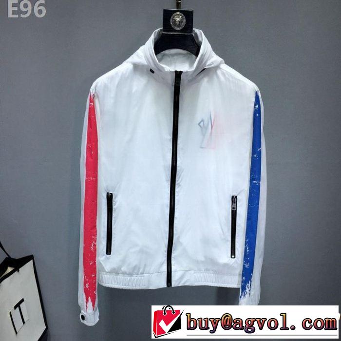 【2019年】夏のファッションフード付きコート モンクレール今期のトレンド定番アイテム MONCLER