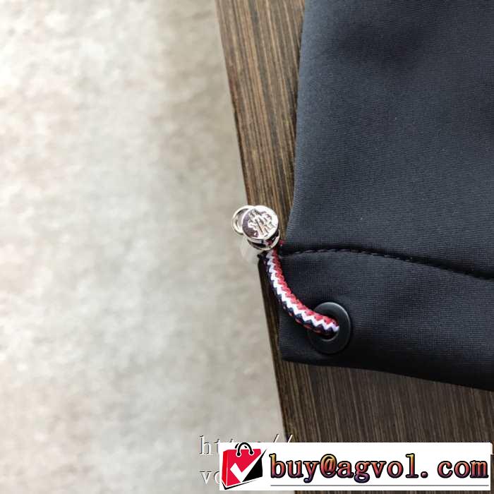 モンクレール MONCLER フード付きコート 2色可選 【2019秋冬】の注目トレンド 今季トレンド新作はこれ