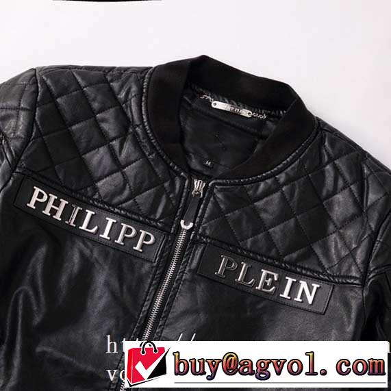 2019-2020秋冬のファッション お洒落で秋冬注目トレンド フィリッププレイン PHILIPP PLEIN  フェイクファー製のコート