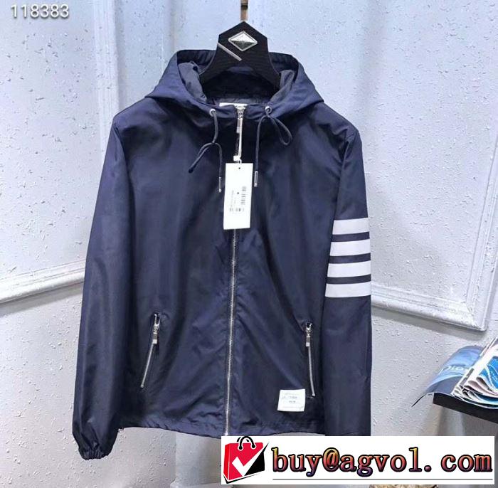 2019秋冬トレンド トムブラウン 服 通販 THOM BROWNEスウェット パーカー 軽い着心地 大人カジュアルスタイル コットン