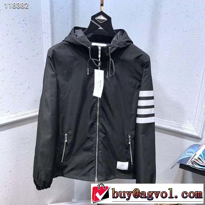 2019秋冬トレンド トムブラウン 服 通販 THOM BROWNEスウェット パーカー 軽い着心地 大人カジュアルスタイル コットン