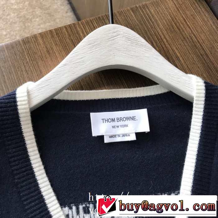 絶妙にマッチした大人向けトムブラウン メンズ ニットTHOM BROWNE 激安コピーニットセーター2019 AWコレクション人気