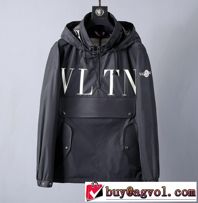 春夏のトレンドアイテム ヴァレンティノ VALENTINO フード付きコート 2色可選 2019春夏の大注目トレンド