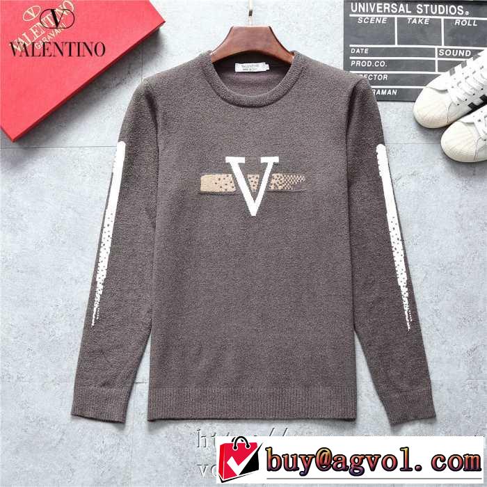 2019-20秋冬旬な着こなしValentino ヴァレンティノ ニット コピー 暖かさ 防寒性抜群ニットセーターエレガントレディースコーデ