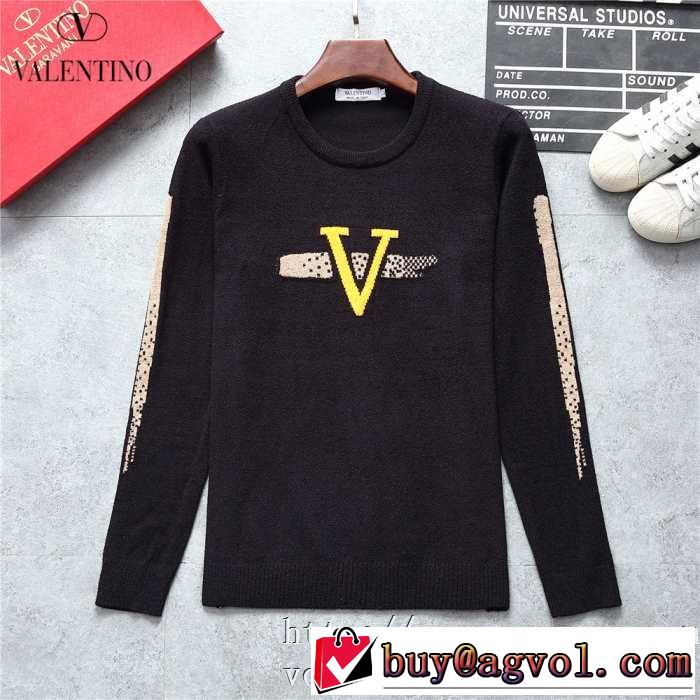 2019-20秋冬旬な着こなしValentino ヴァレンティノ ニット コピー 暖かさ 防寒性抜群ニットセーターエレガントレディースコーデ