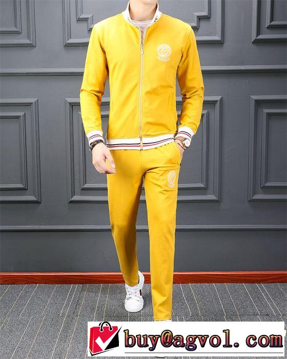 ヴェルサーチ最も目立ったブランド新品 VERSACE 上下セット 2019年最新ファッション