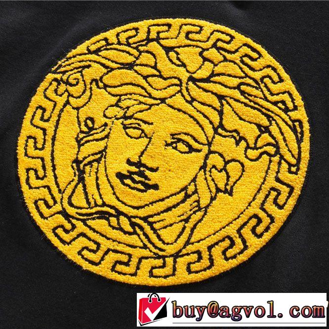 今っぽく新作アイテム 2色可選 ヴェルサーチVERSACE2019年春夏シーズンの人気 上下セット